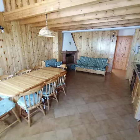 Camporotondo - Ampio Salone Con Vista Montagne * كابادوتشيا